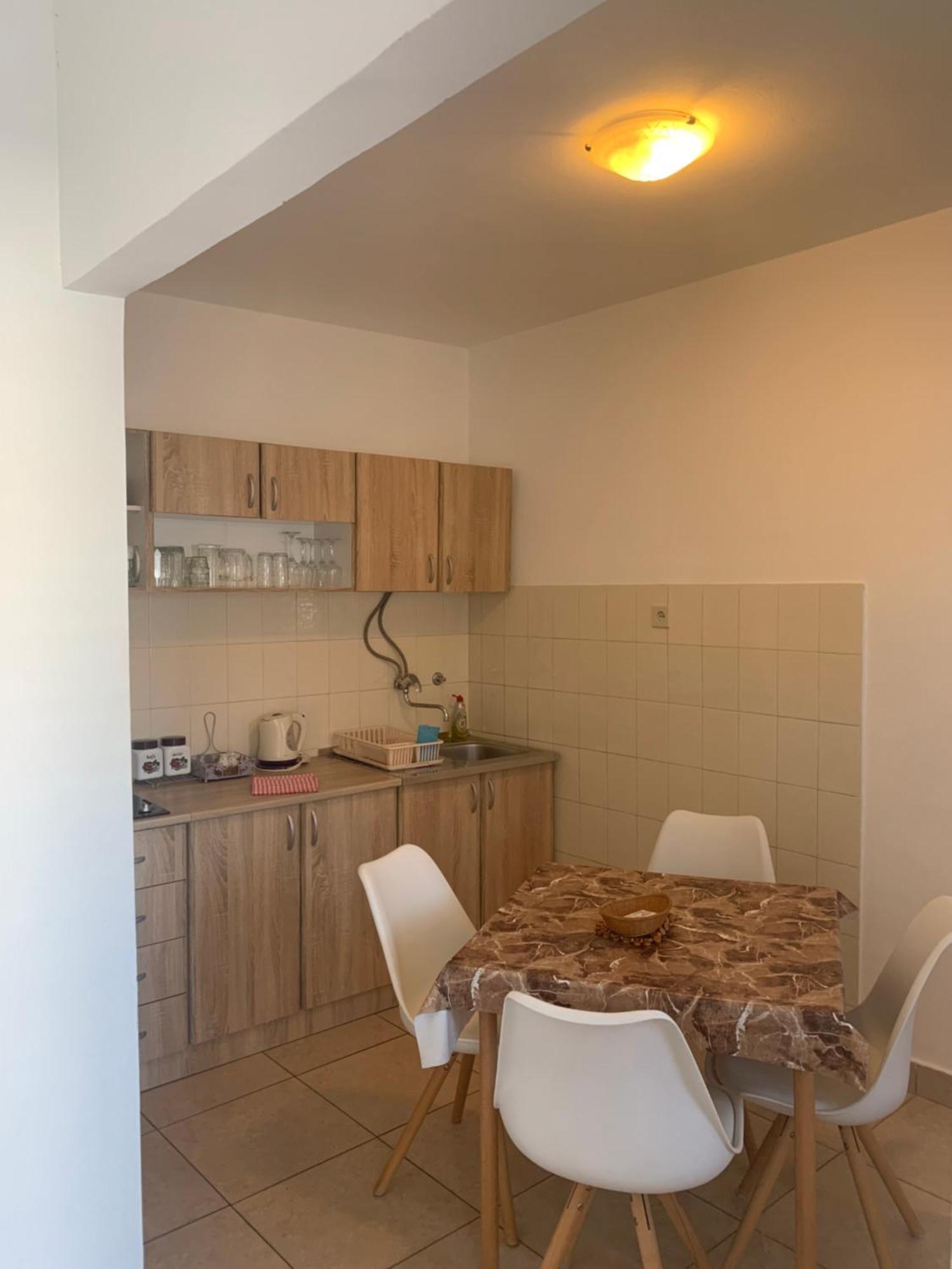 Waterfront Apartments Tisno Zewnętrze zdjęcie